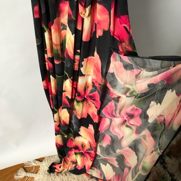 Forever 21 plus sized maxi dress surplice - Picture 4 of 6
